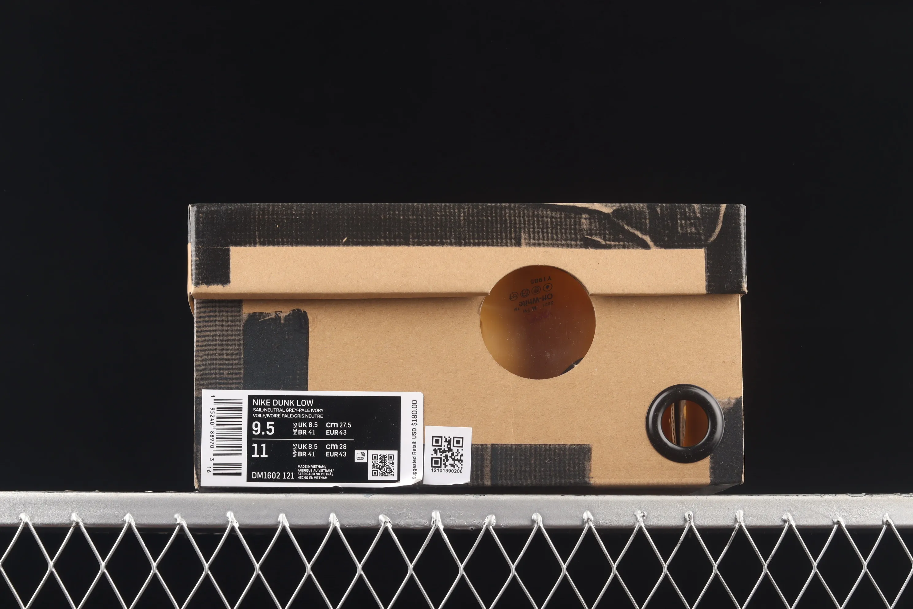 All Categories Nk SB Dunk Series Nk SB Dunk Low Low-top sneakers Pure original version OF x Nk Dunk Low OW Gray SB smashed backboard fashion casual sneakers DM1602-121